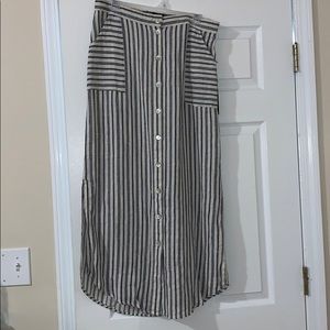 Tahari Linen Midi Skirt